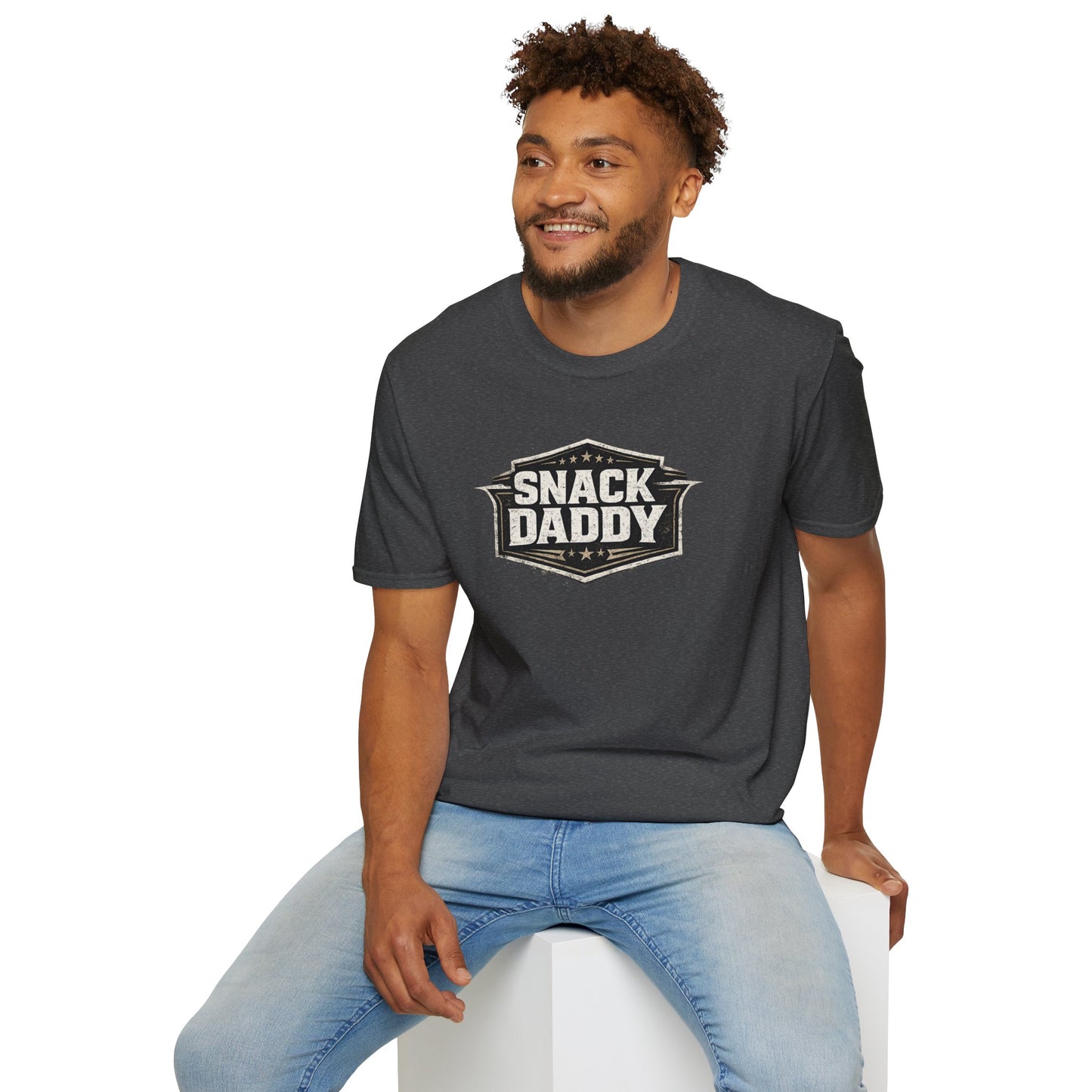 Snack Daddy T-Shirt — Vintage Badge Graphic Tee for Food-Lovers & Fun Dads