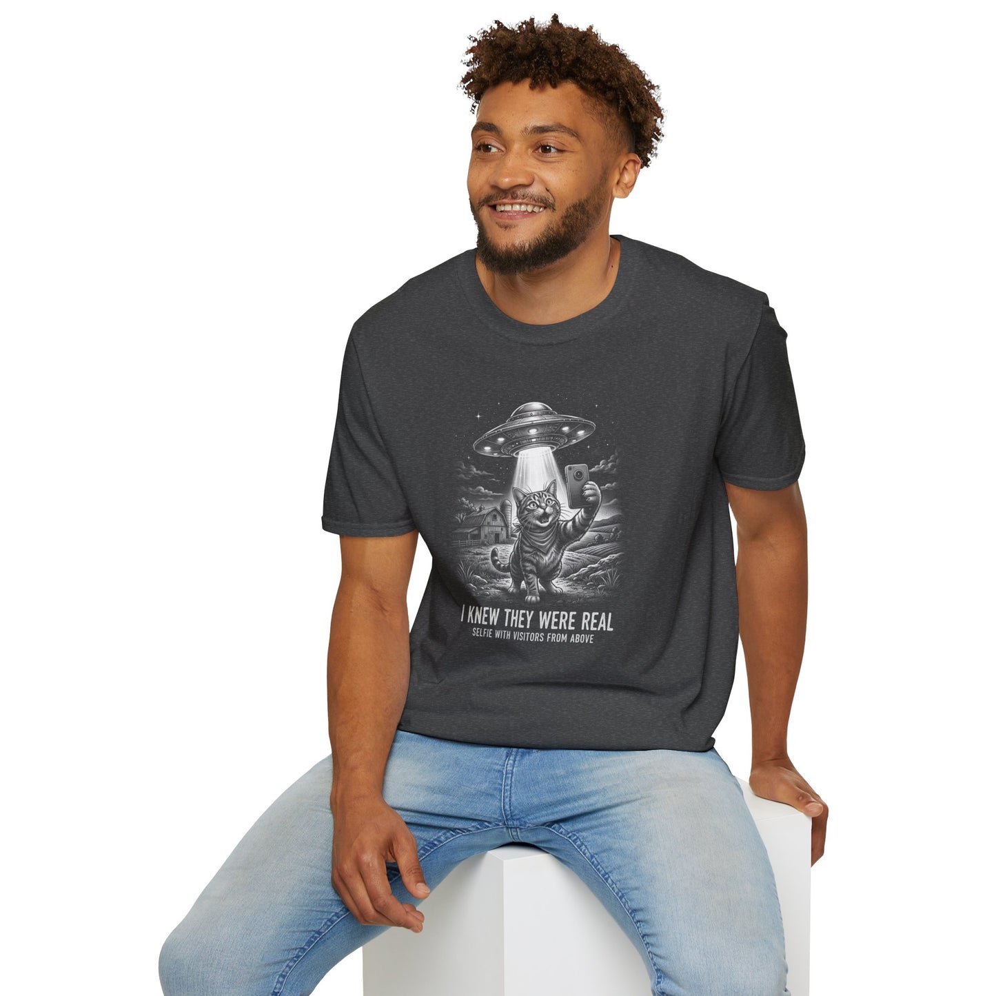 Alien Cat Selfie T-Shirt — 'I Knew They Were Real' UFO Graphic Tee