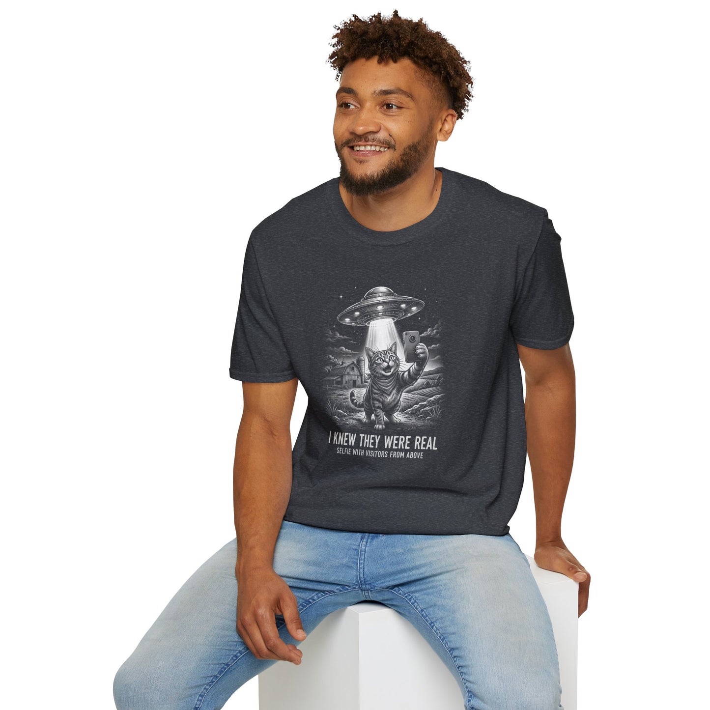 Alien Cat Selfie T-Shirt — 'I Knew They Were Real' UFO Graphic Tee
