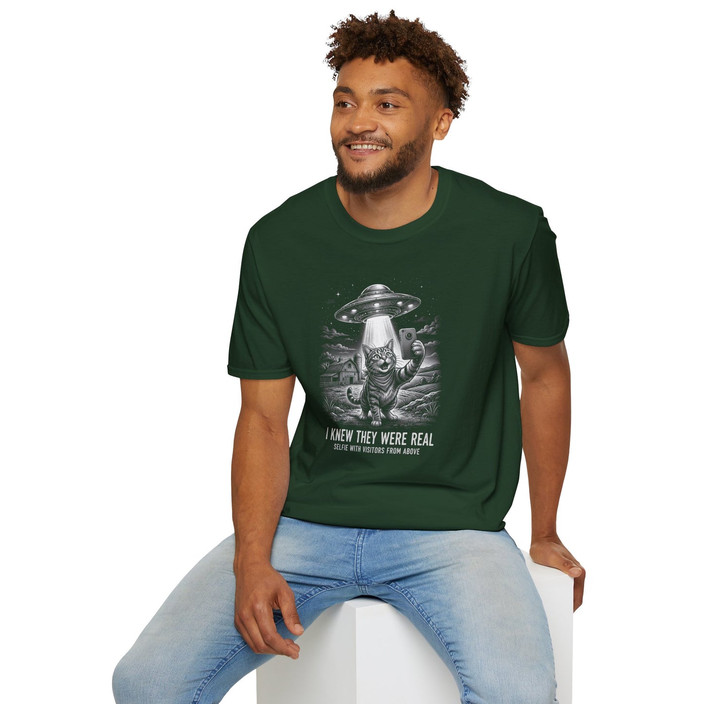 Alien Cat Selfie T-Shirt — 'I Knew They Were Real' UFO Graphic Tee